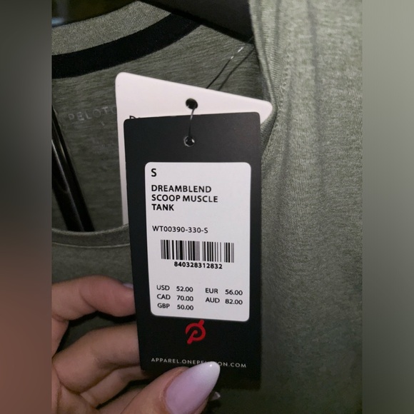 Peloton Dreamblend Scoop Muscle Tank - Picture 6 of 7